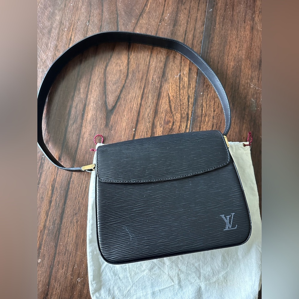 Louis vuitton Epi Buci Black